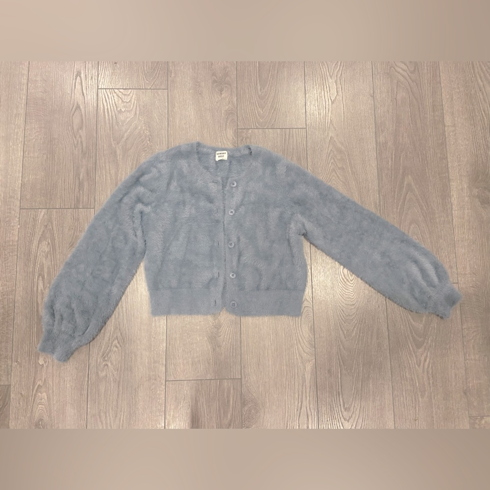 ARITZIA - Sunday best- button up cardigan. extremely comfy and cosy